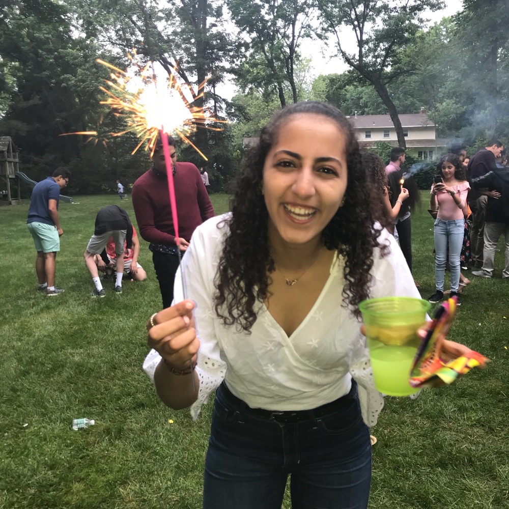 Meet your Posher, Lauren